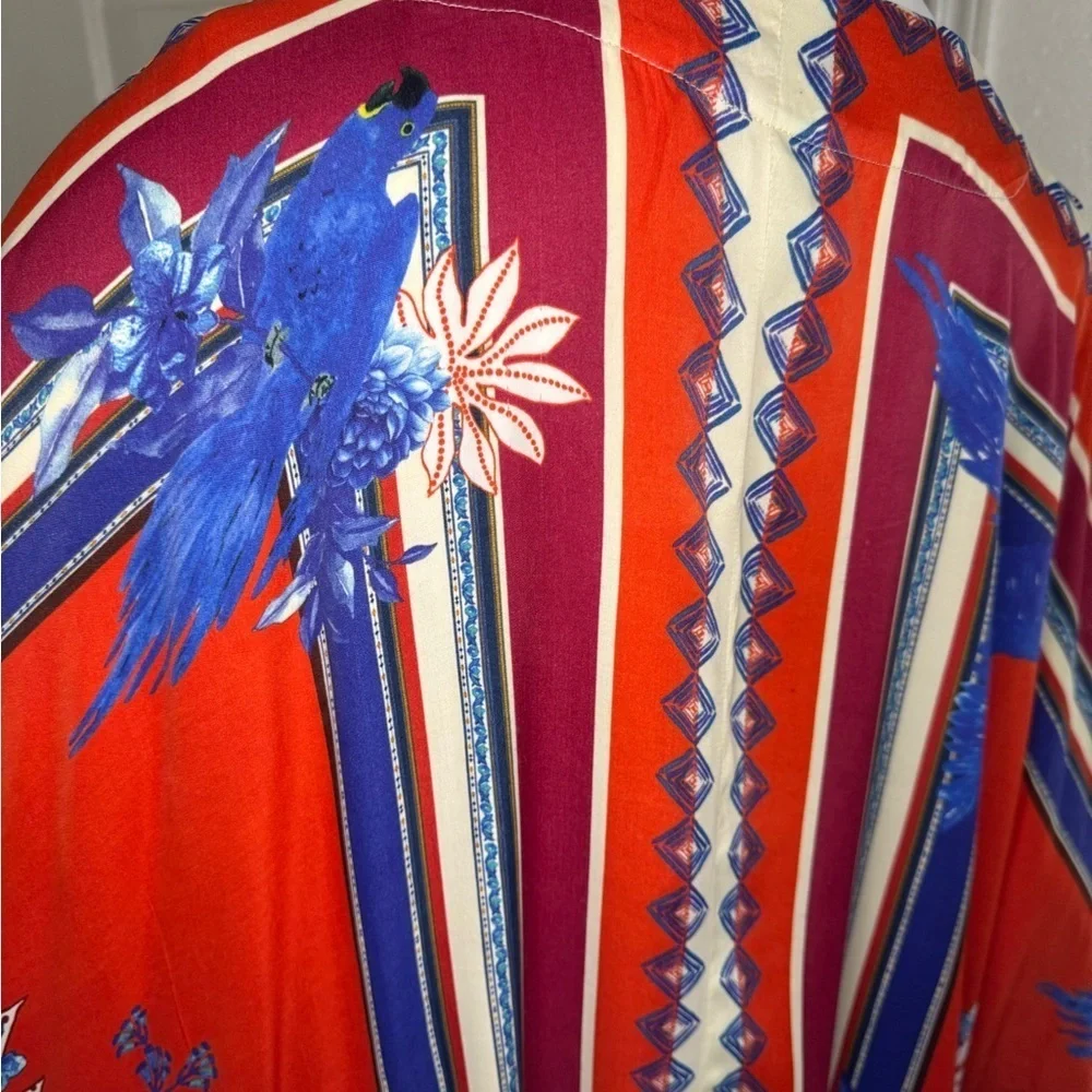 Farm Rio Macaw Red and Blue Geometric  duster  with Flowing Sleeves. - Picture 10 of 14